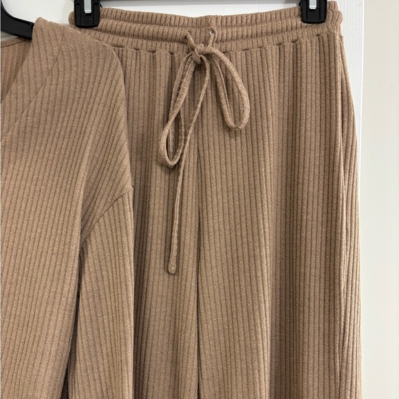 Brown Ribbed Coordinating Pant Set, NWT - Picture 3 of 8